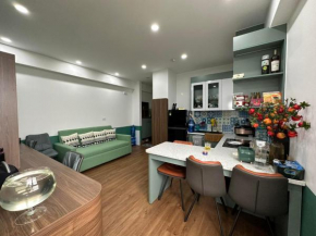 Private homestay sea view in Halong center